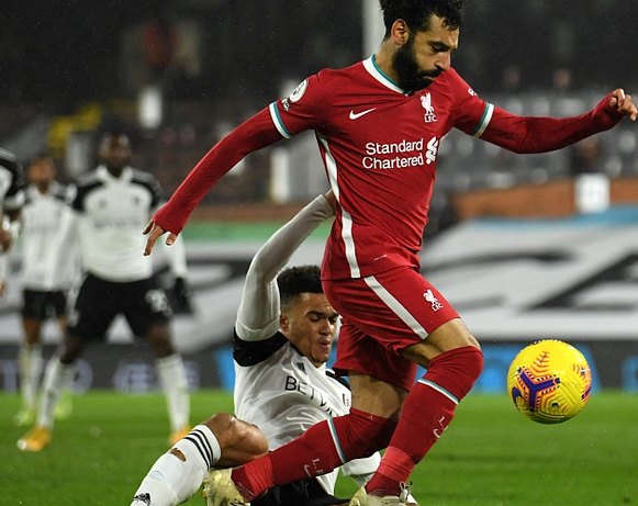  切尔西锋线集体迷失，水晶宫铁桶阵逼平豪门  