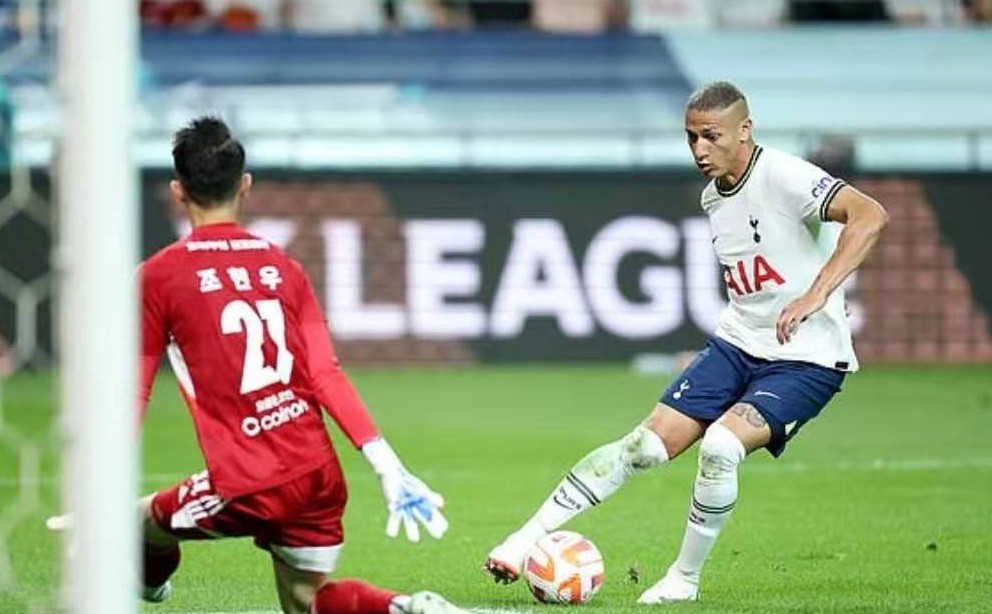  热刺孙兴慜梅开二度引领球队客场战胜升班马