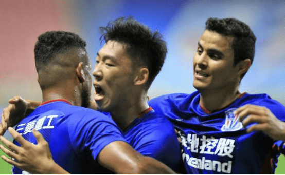  多特蒙德争冠无望专注练兵年轻球员获锻炼机会